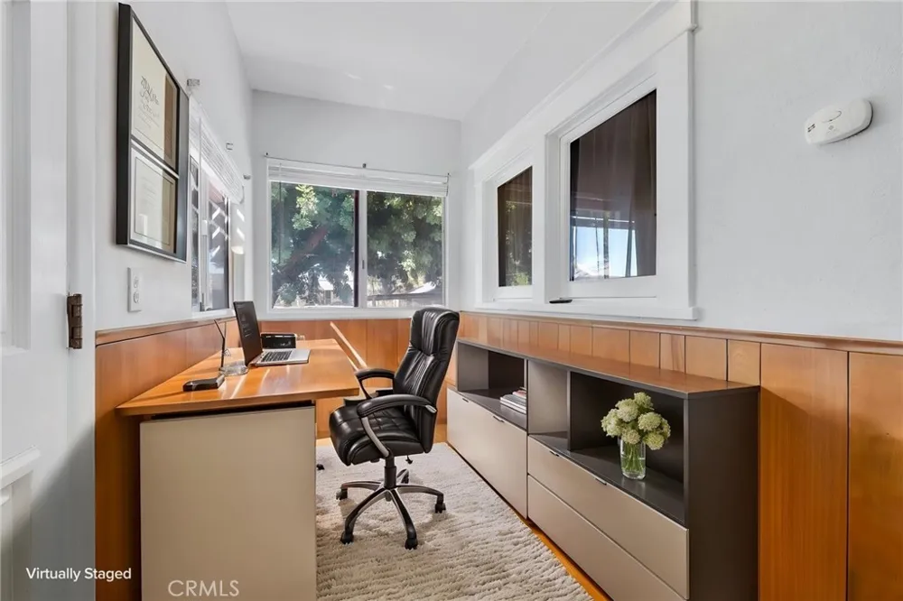 812 S Howard Corona, CA 92879