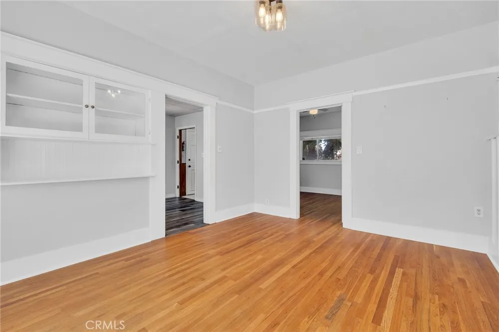 812 S Howard Corona, CA 92879