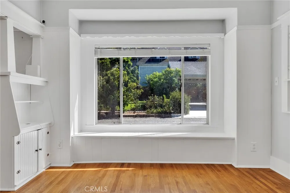 812 S Howard Corona, CA 92879