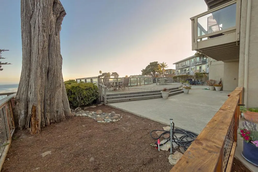 4820 Opal Cliff Drive #103 Capitola, CA 95010