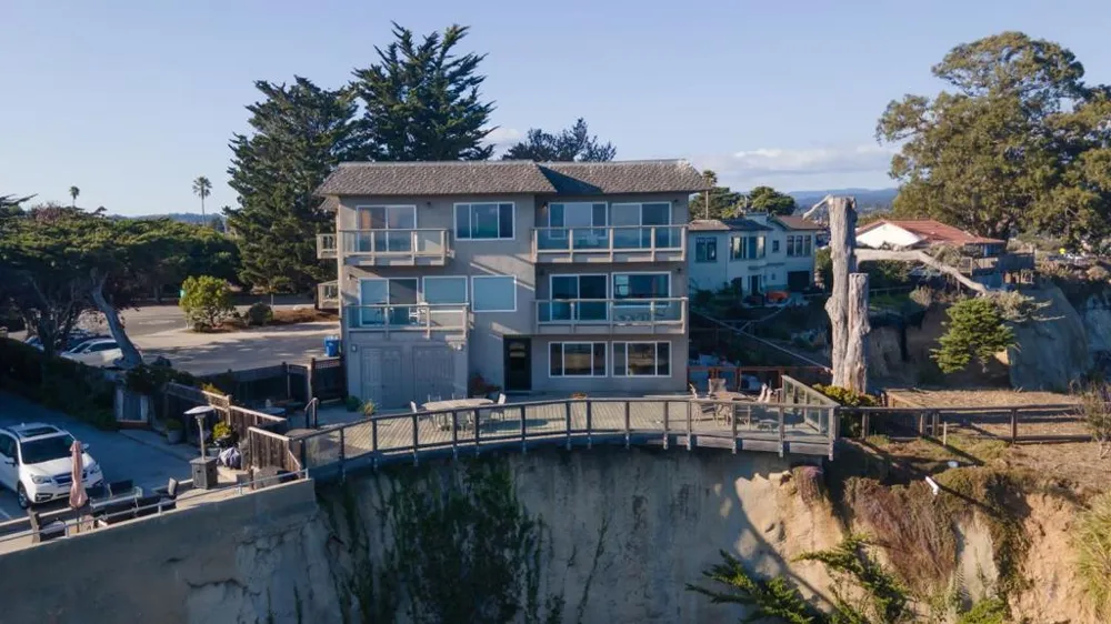 4820 Opal Cliff Drive #103 Capitola, CA 95010