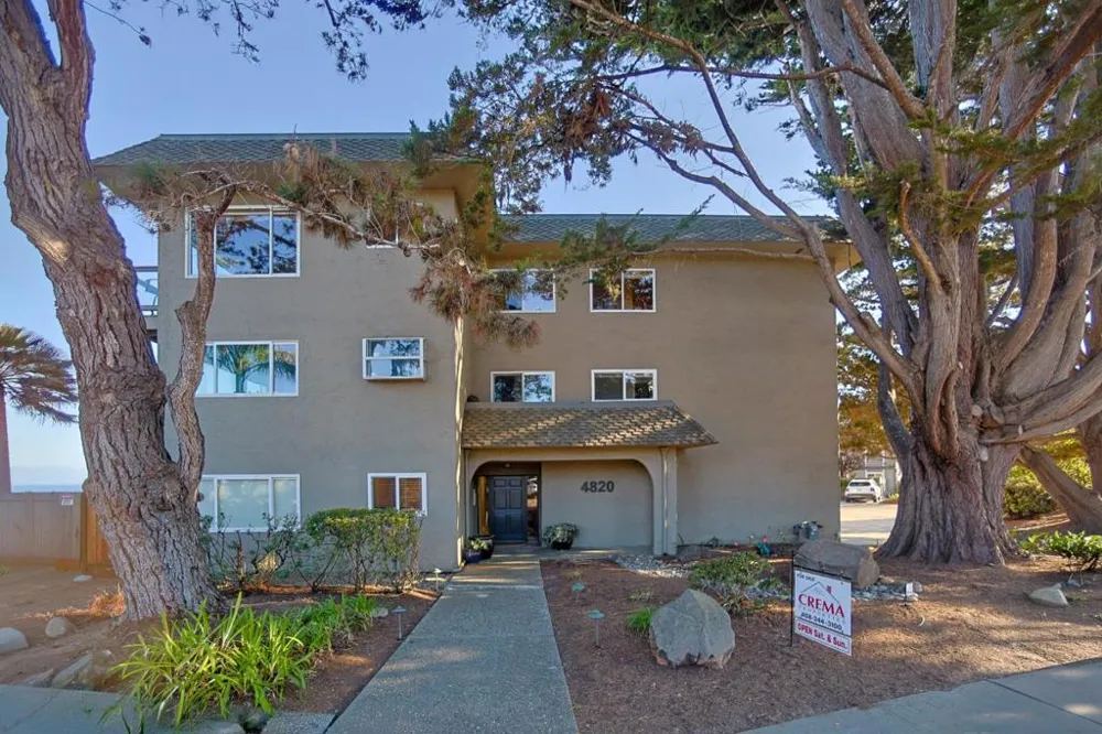 4820 Opal Cliff Drive #103 Capitola, CA 95010