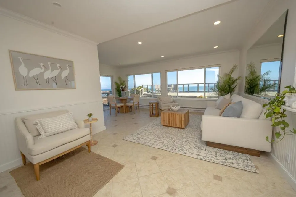 4820 Opal Cliff Drive #103 Capitola, CA 95010