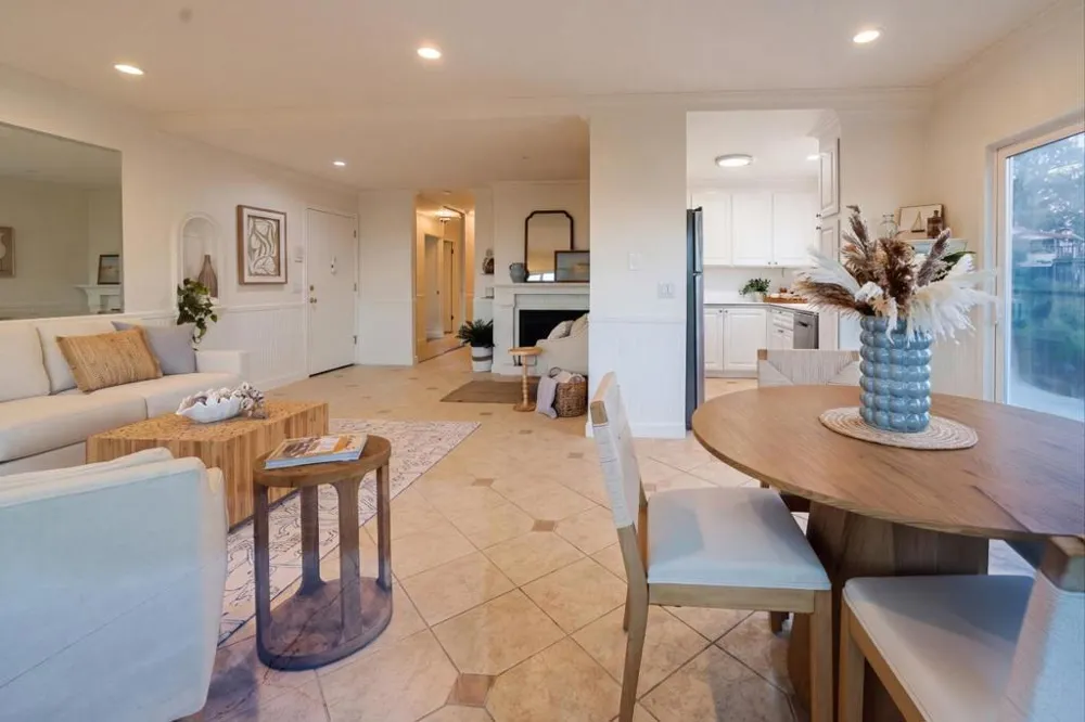 4820 Opal Cliff Drive #103 Capitola, CA 95010