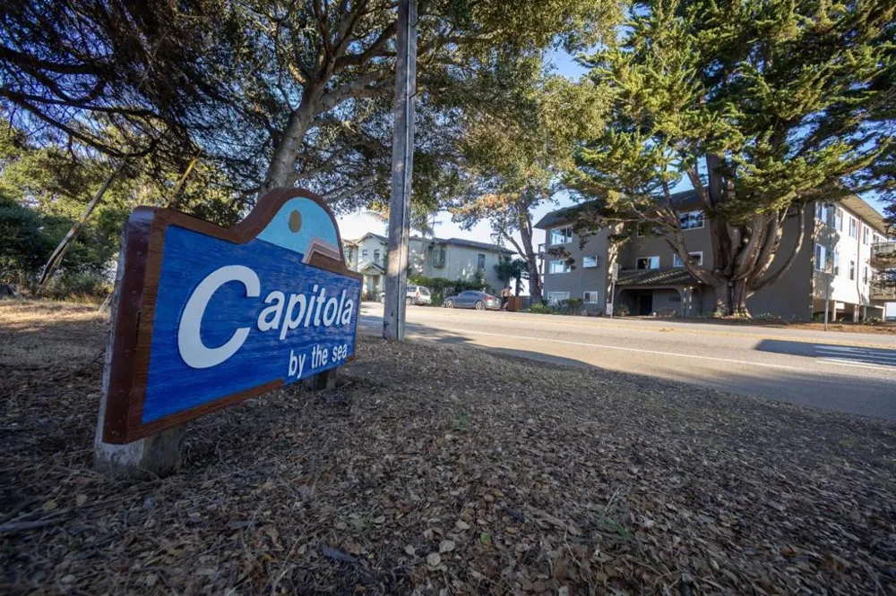 4820 Opal Cliff Drive #103 Capitola, CA 95010
