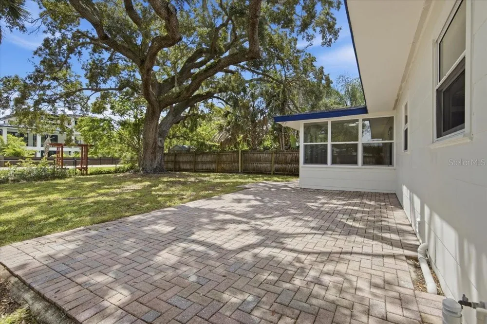 1837 PASADENA DRIVE Dunedin, FL 34698