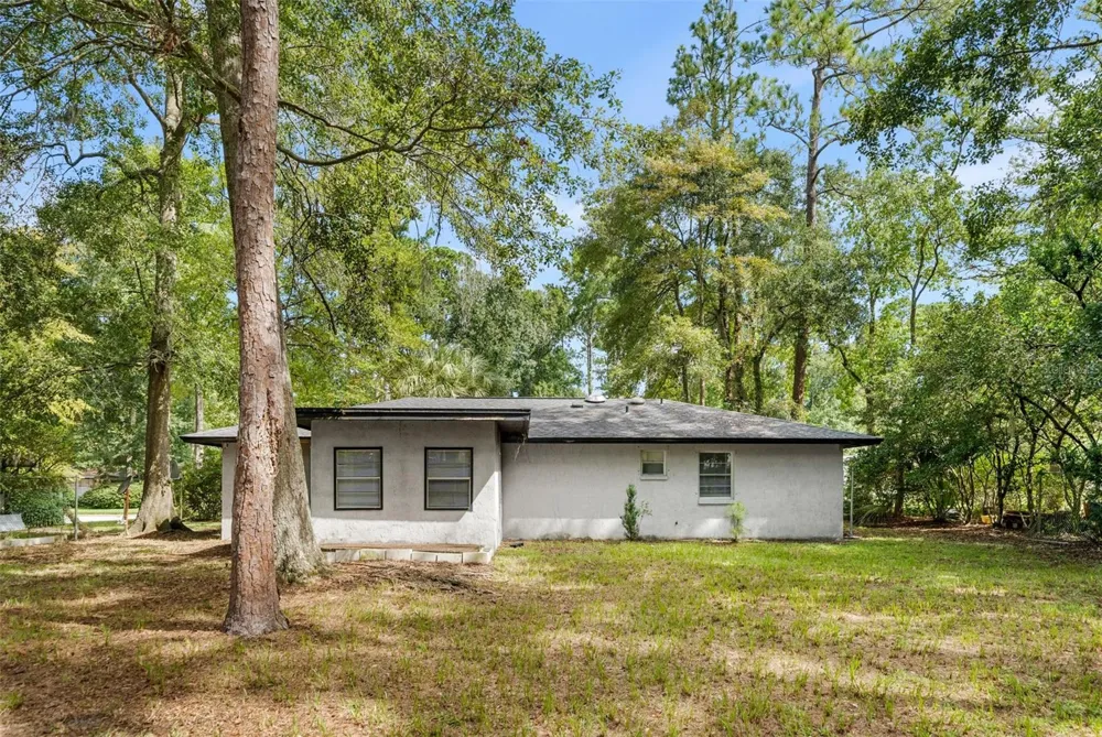 2827 NW 42ND PLACE Gainesville, FL 32605