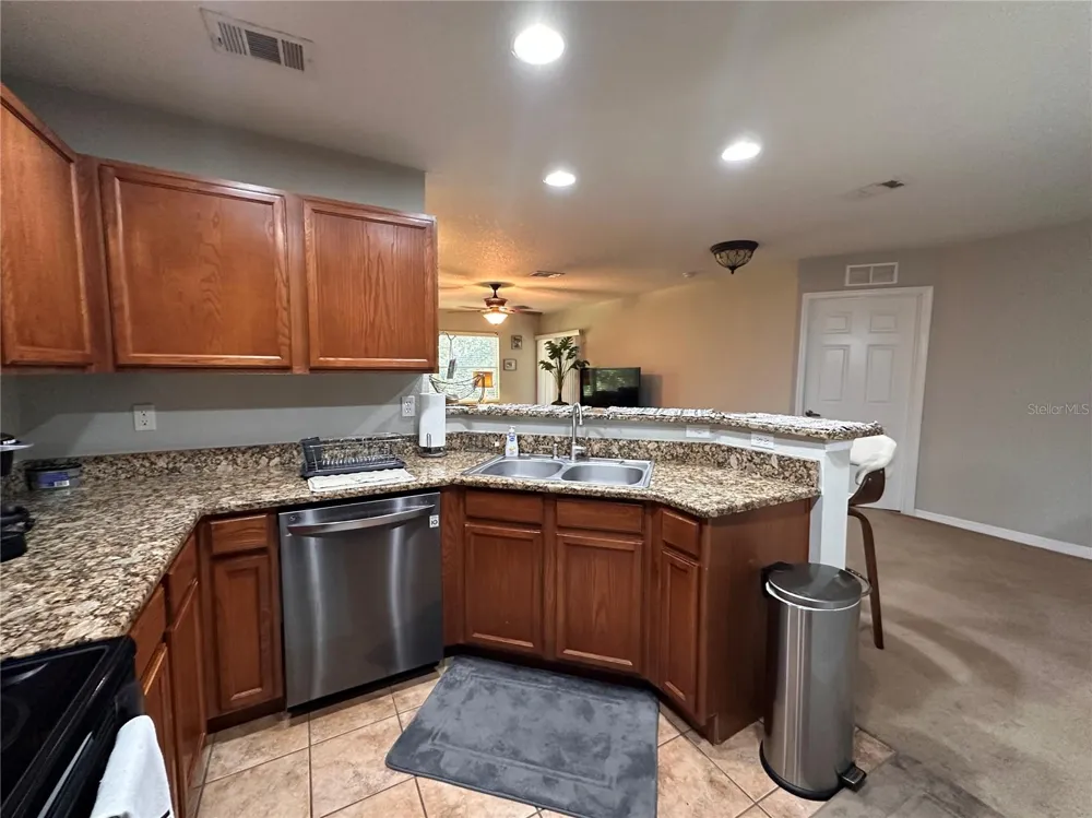 4600 E MOODY BOULEVARD #8N Bunnell, FL 32110