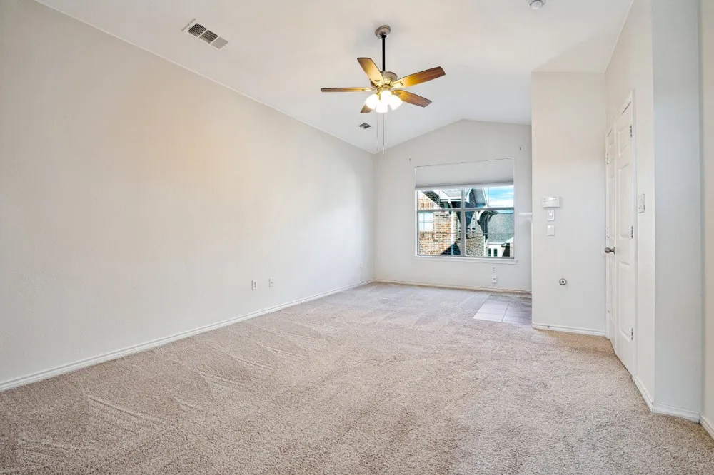 2016 Azure Pointe Drive Richardson, TX 75080