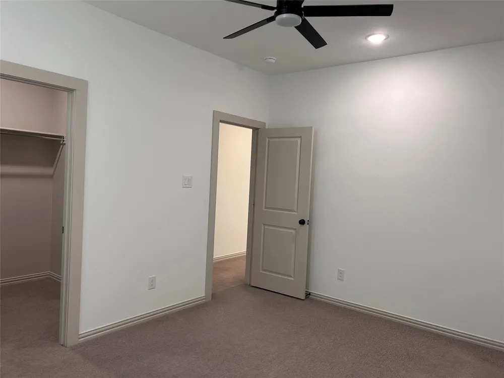 2712 Rolling Meadow Road Celina, TX 75009