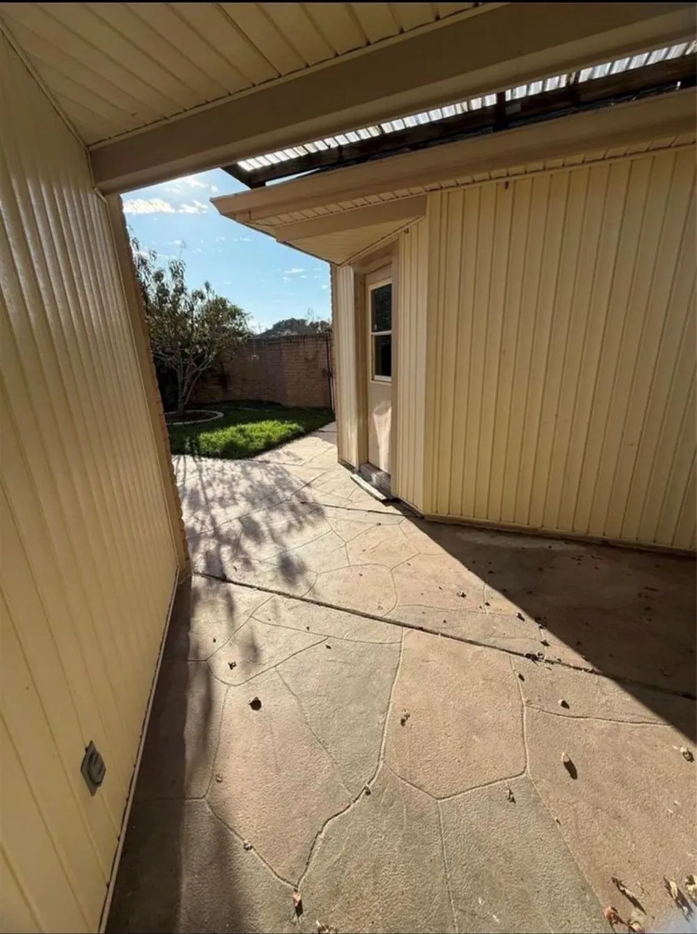 4027 Summit Valley Drive Houston, TX 77082