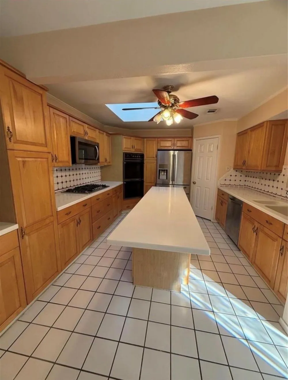 4027 Summit Valley Drive Houston, TX 77082