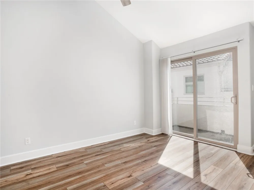 301 Kansas #C El Segundo, CA 90245