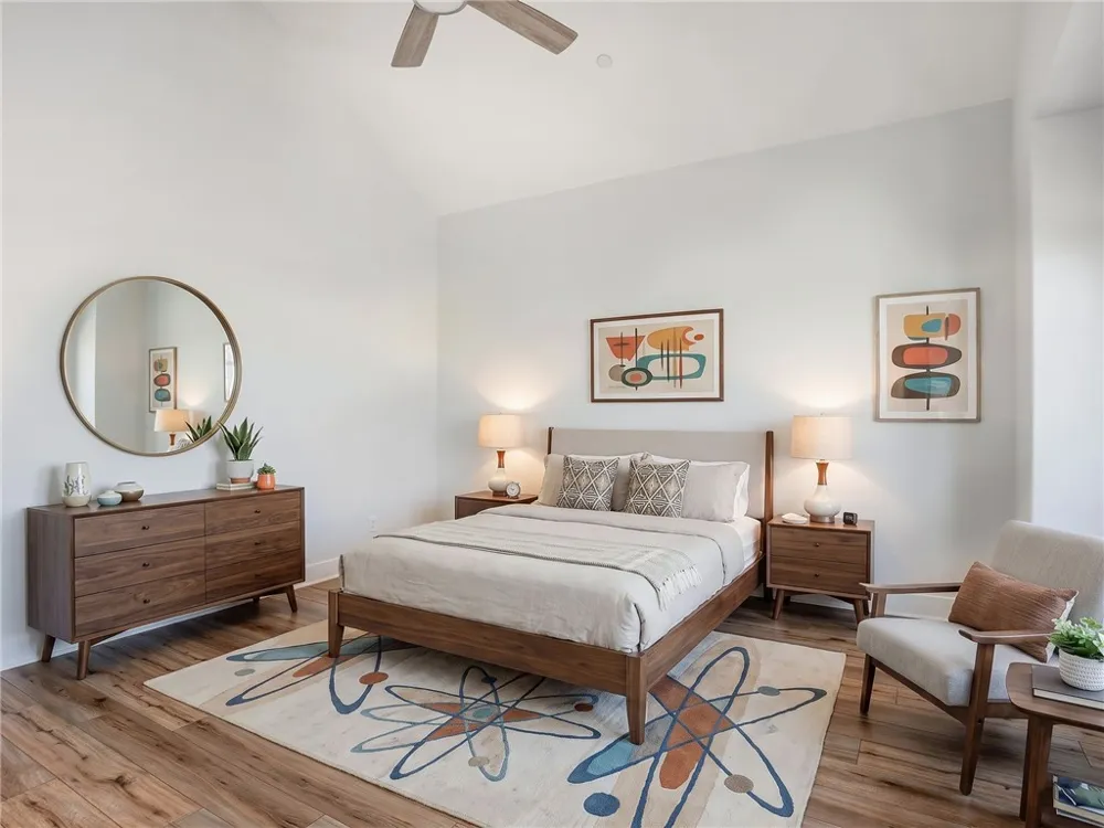301 Kansas #C El Segundo, CA 90245