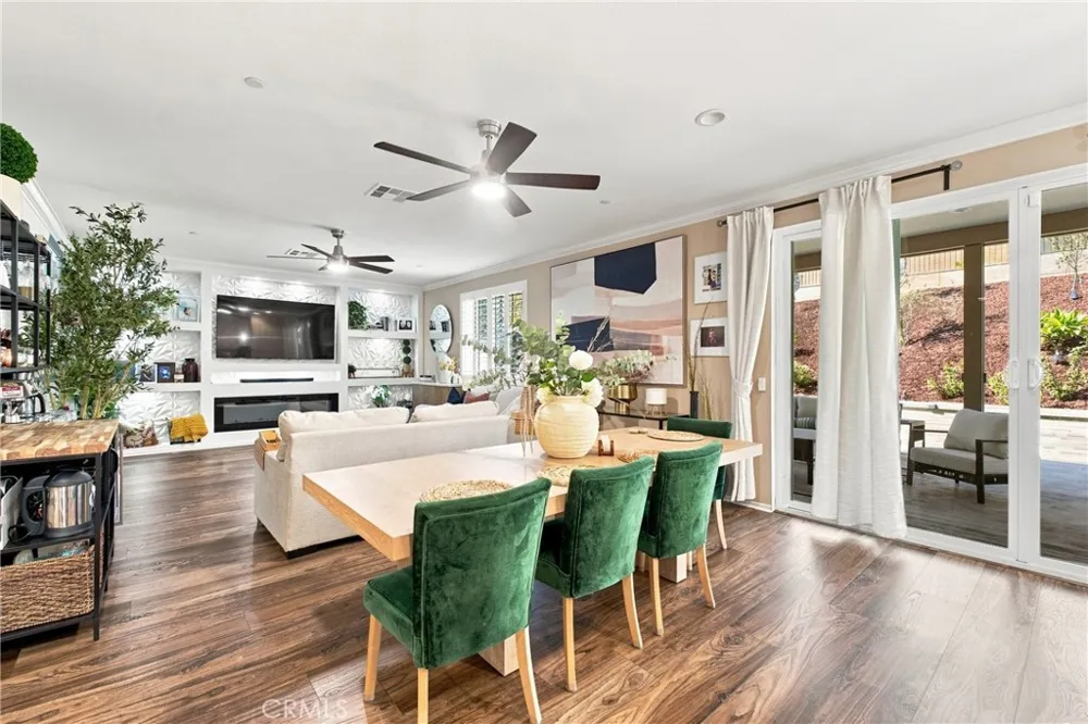 11698 Starlily Court Corona, CA 92883