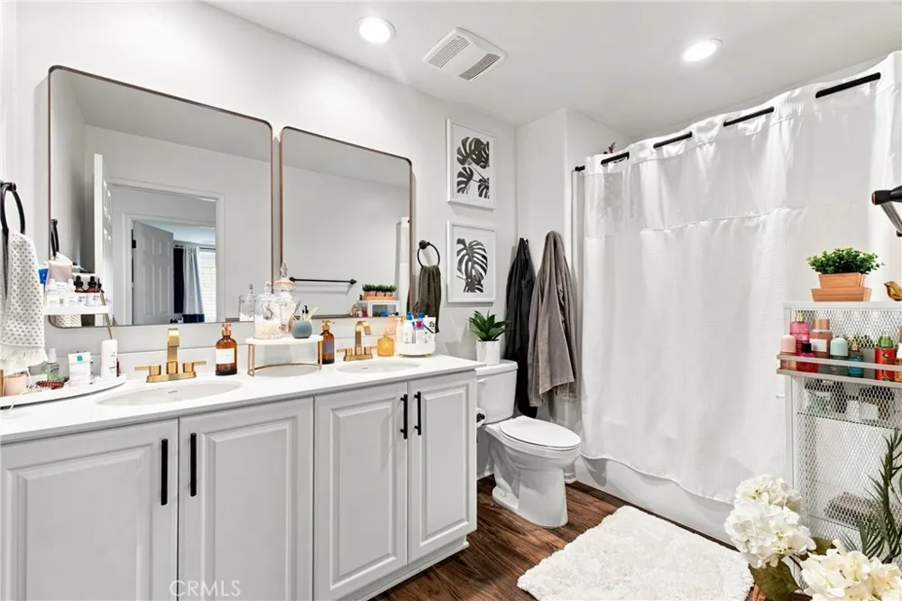 11698 Starlily Court Corona, CA 92883