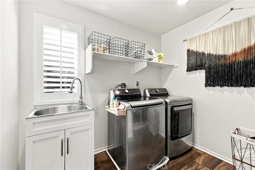 11698 Starlily Court Corona, CA 92883