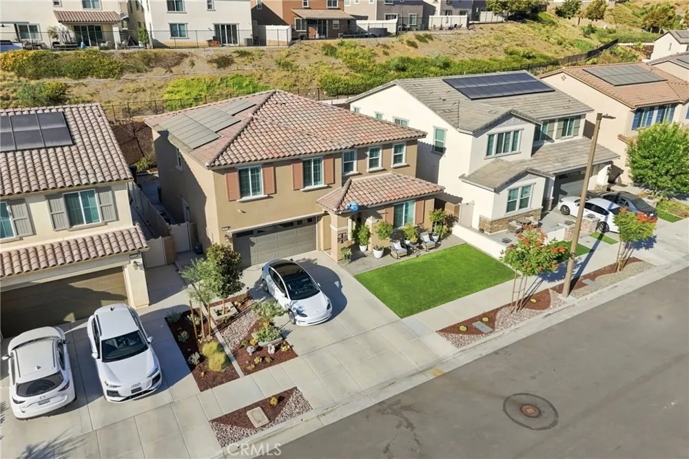 11698 Starlily Court Corona, CA 92883