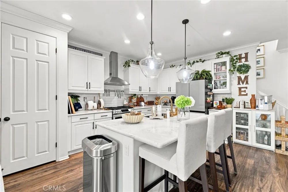 11698 Starlily Court Corona, CA 92883