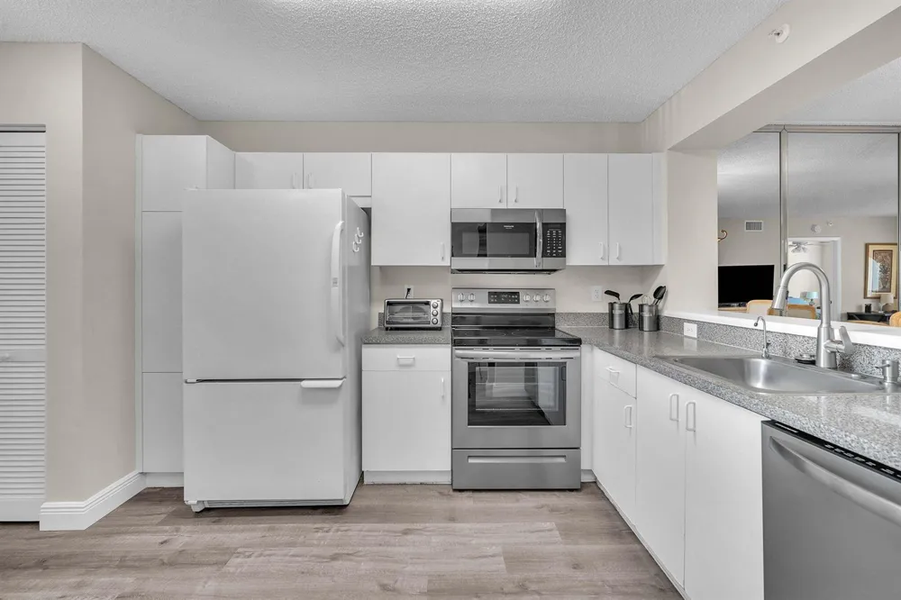 9560 Weldon Circle #J210 Tamarac, FL 33321
