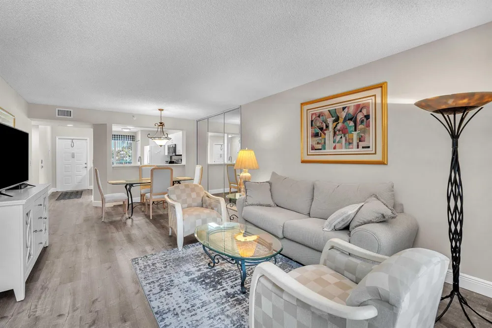 9560 Weldon Circle #J210 Tamarac, FL 33321