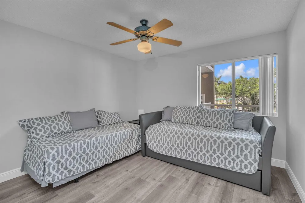 9560 Weldon Circle #J210 Tamarac, FL 33321