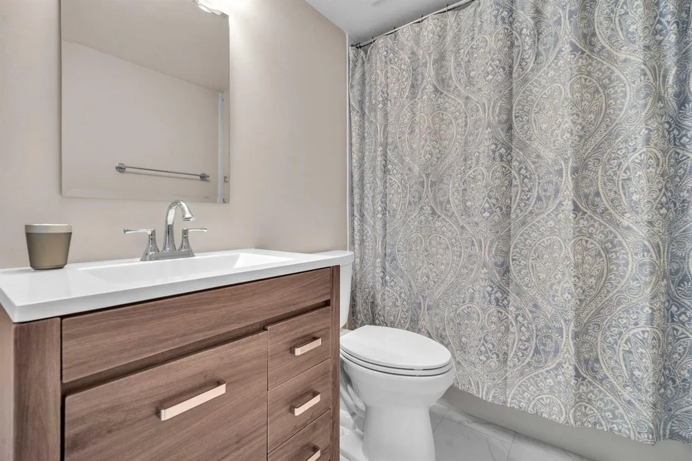 9560 Weldon Circle #J210 Tamarac, FL 33321