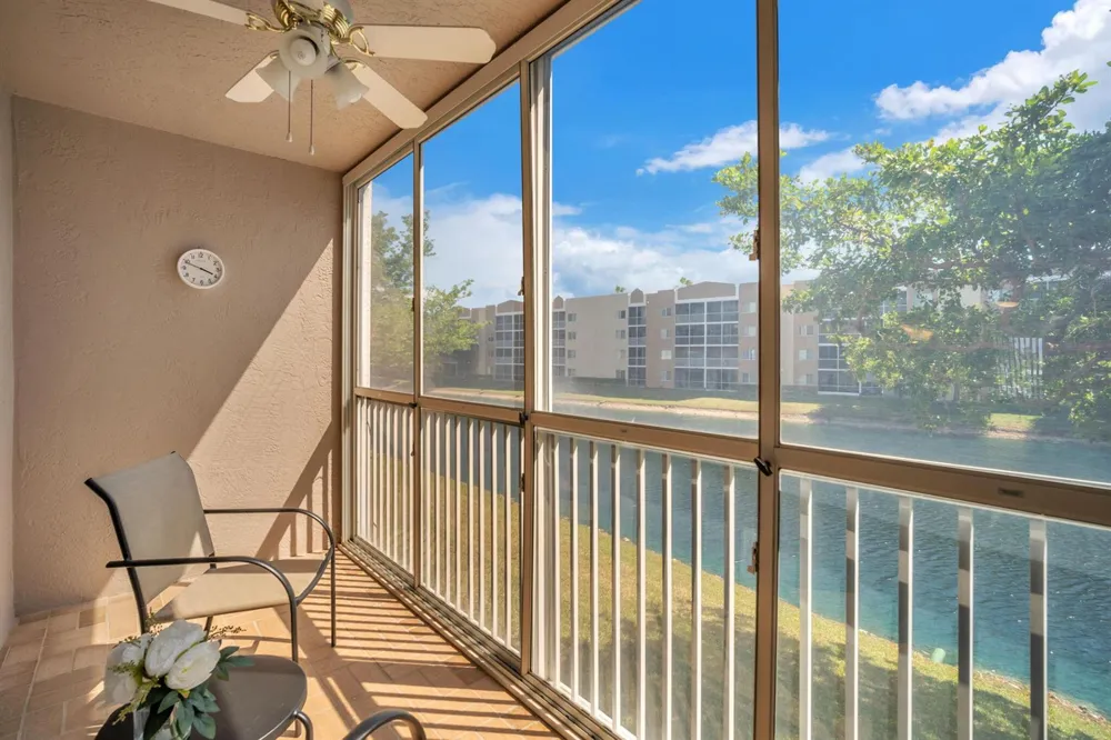 9560 Weldon Circle #J210 Tamarac, FL 33321