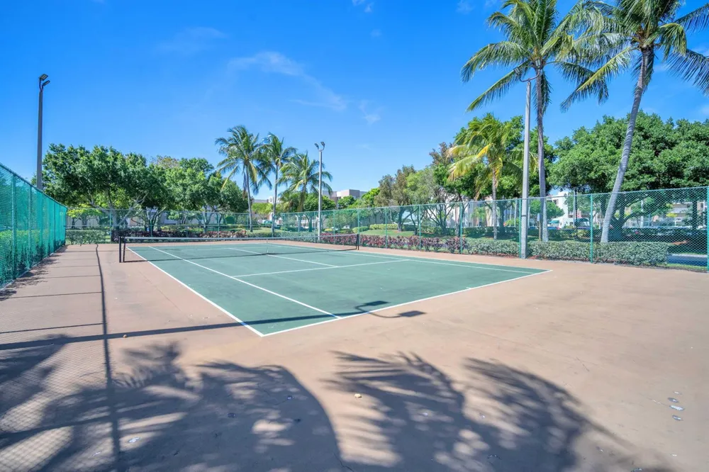 9560 Weldon Circle #J210 Tamarac, FL 33321