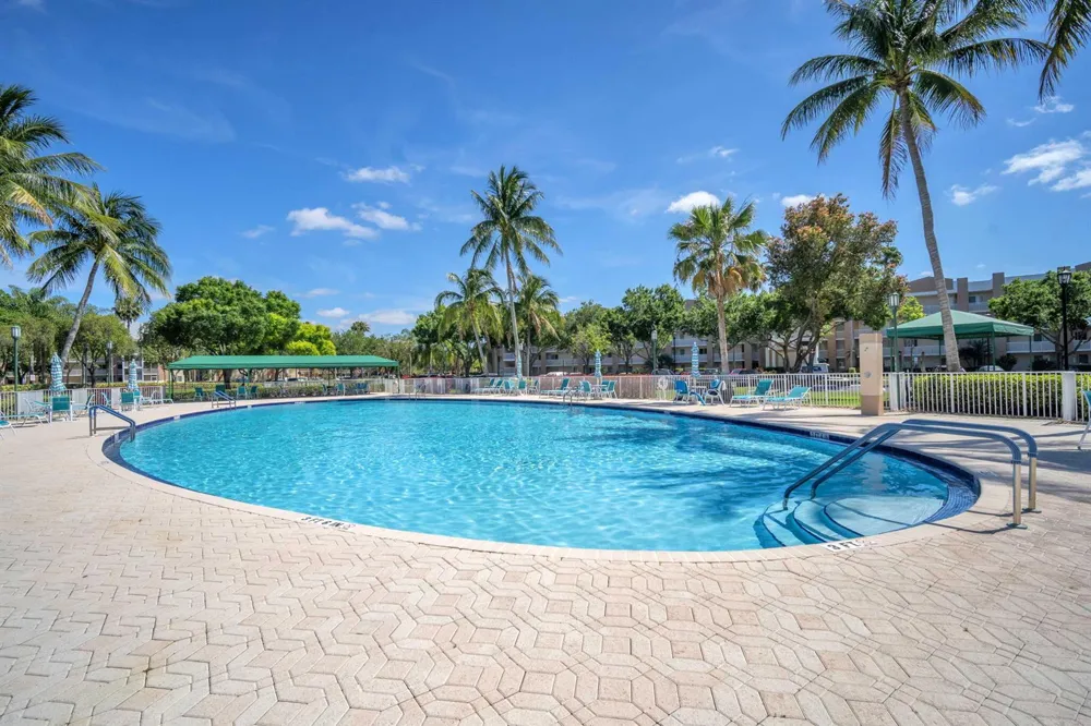 9560 Weldon Circle #J210 Tamarac, FL 33321