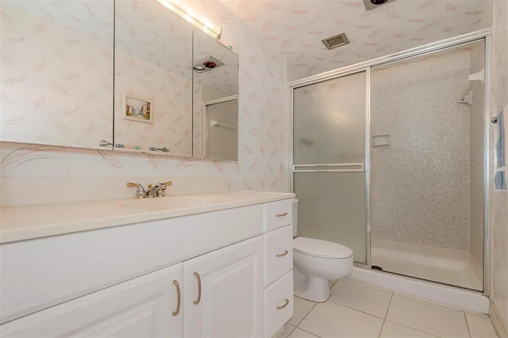 1980 S OCEAN DRIVE #22P Hallandale Beach, FL 33009