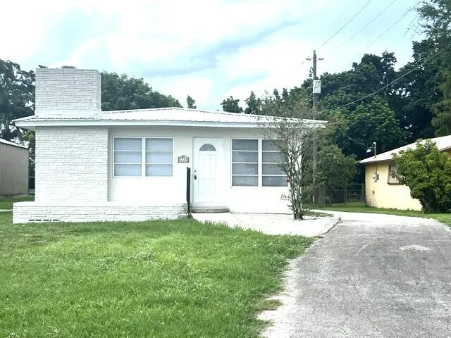 1789 Bacom Point Road Pahokee, FL 33476