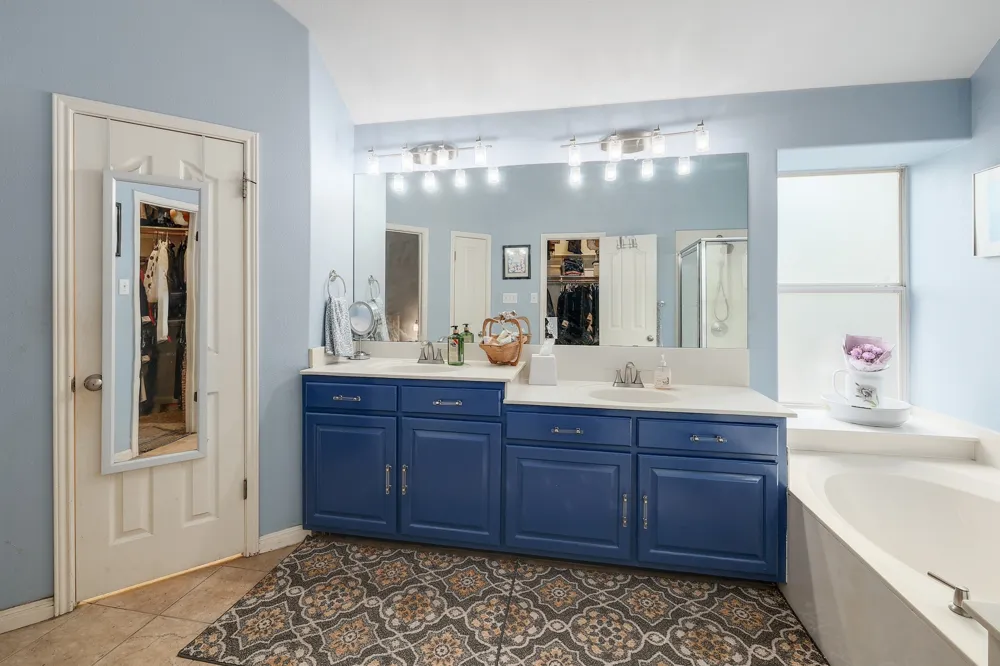 12204 Waterton Parke Circle Austin, TX 78726