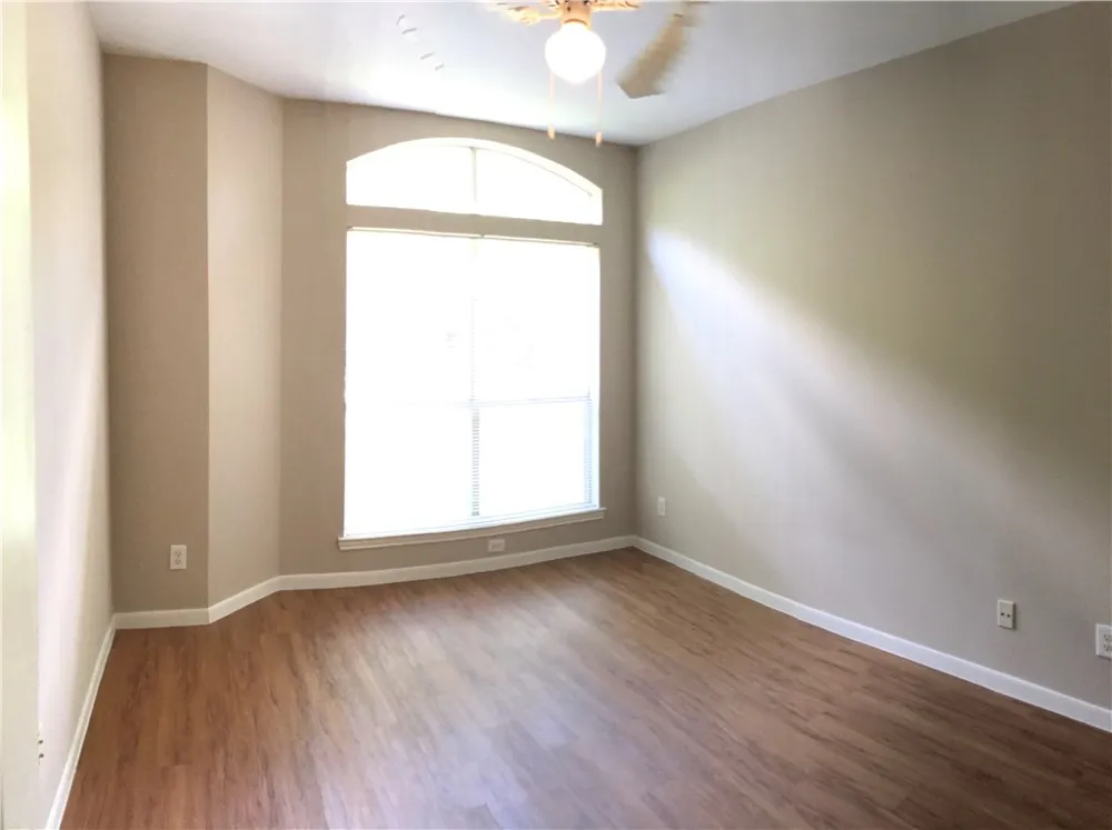 6000 Shepherd Mountain Cove #1407 Austin, TX 78730