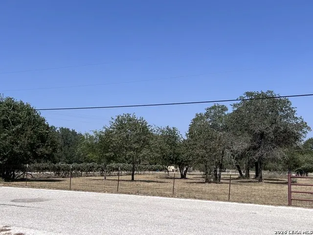307 County Road 6875 Natalia, TX 78059