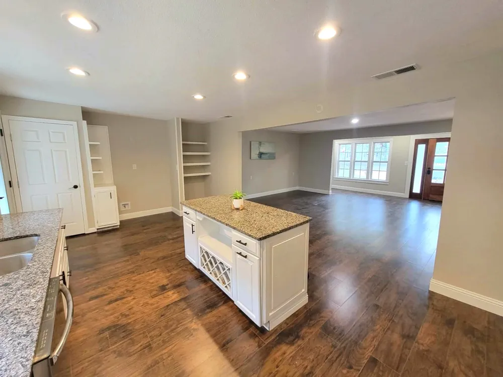 103 W Cayuga Drive Athens, TX 75751