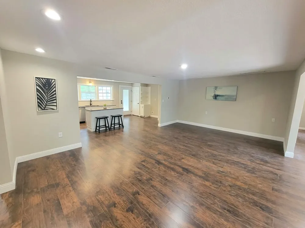 103 W Cayuga Drive Athens, TX 75751