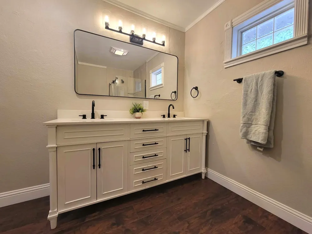 103 W Cayuga Drive Athens, TX 75751