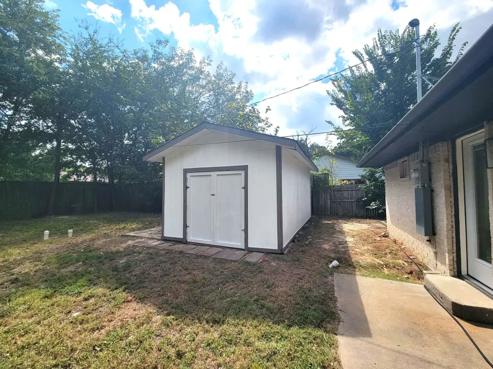 103 W Cayuga Drive Athens, TX 75751