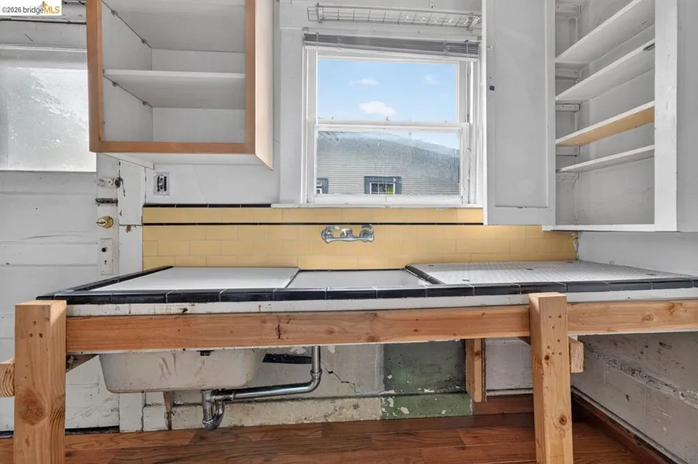 1645 9th Berkeley, CA 94710