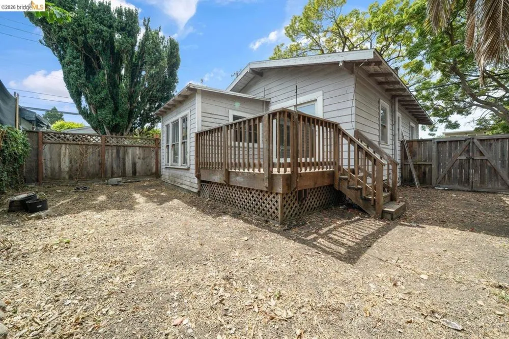 1645 9th Berkeley, CA 94710
