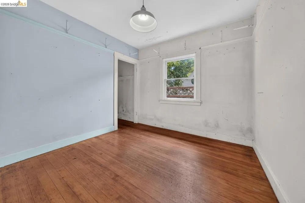 1645 9th Berkeley, CA 94710