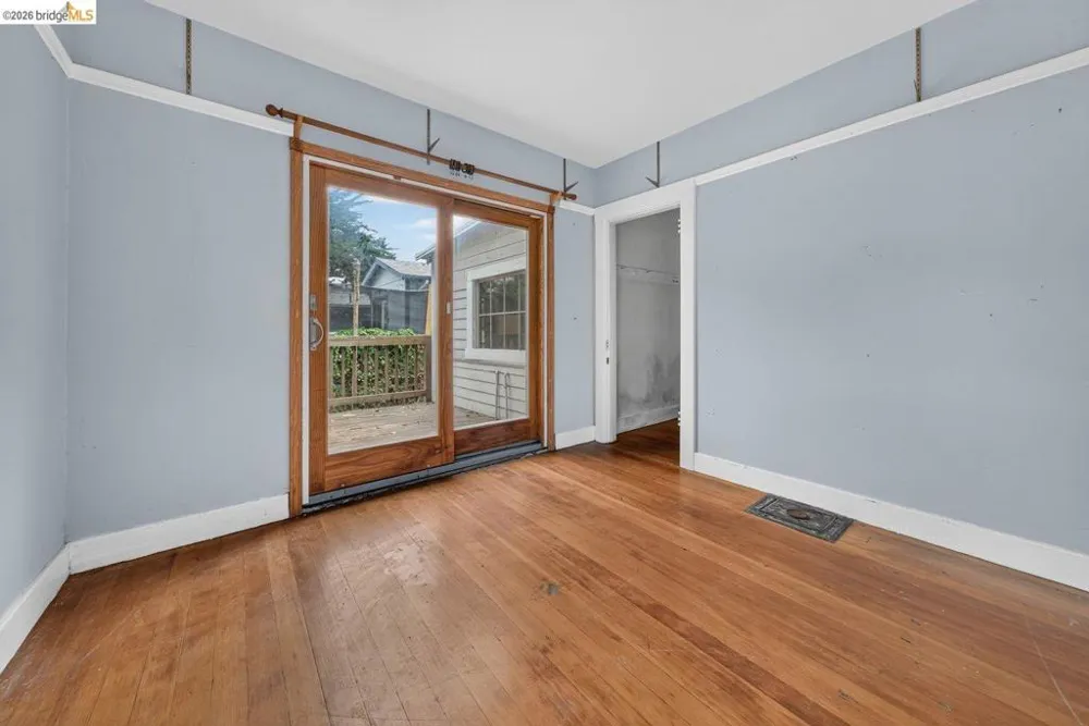 1645 9th Berkeley, CA 94710