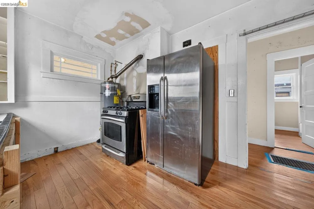 1645 9th Berkeley, CA 94710
