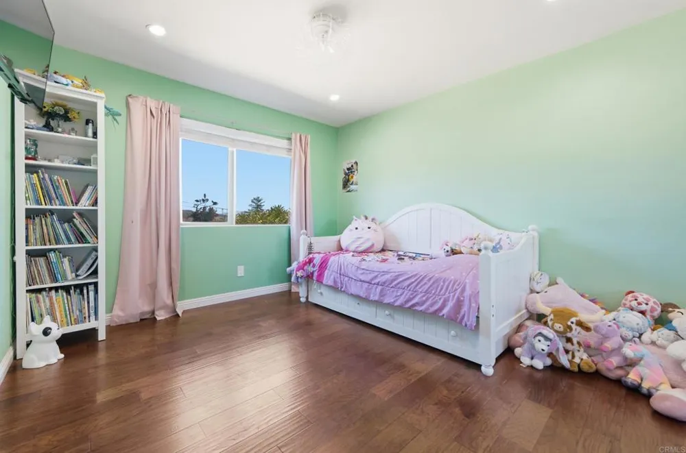 15349 Highland Valley Road Escondido, CA 92025