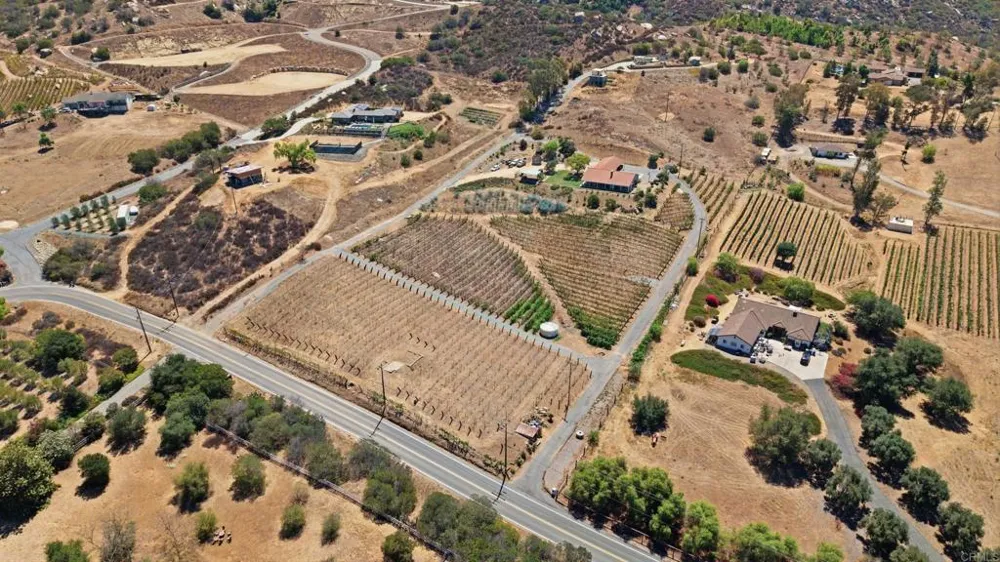 15349 Highland Valley Road Escondido, CA 92025