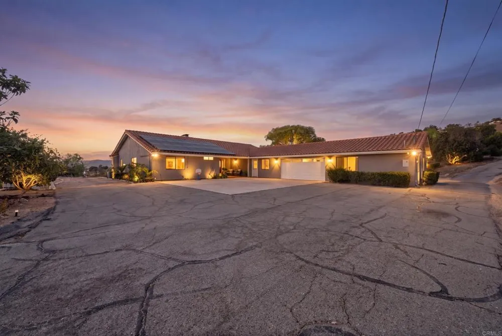 15349 Highland Valley Road Escondido, CA 92025