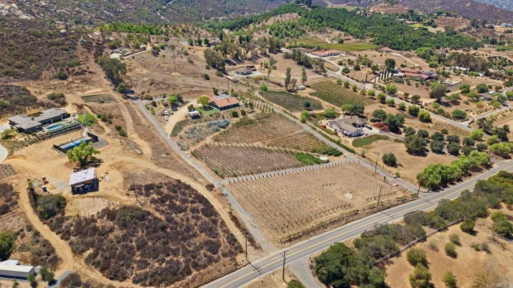 15349 Highland Valley Road Escondido, CA 92025