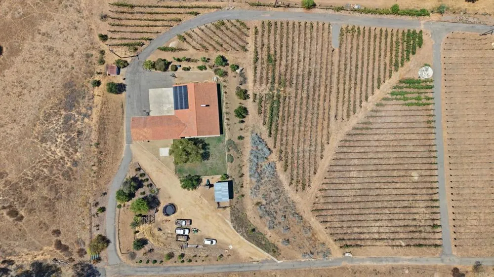 15349 Highland Valley Road Escondido, CA 92025