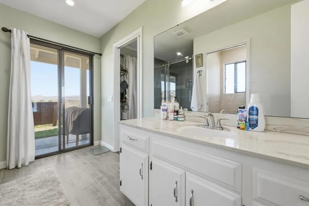 15349 Highland Valley Road Escondido, CA 92025